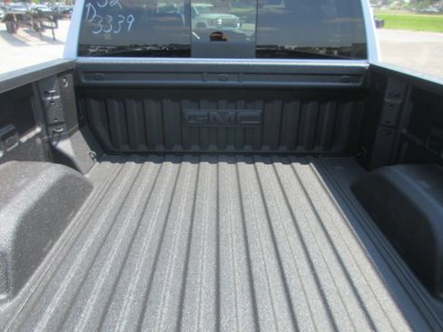 New 2026 GMC Sierra 1500 Denali AWD/4WD image 9