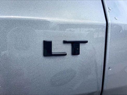 Used 2024 Chevrolet Traverse LT w/ Enhanced Driving Package FWD image 23