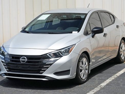 Used 2024 Nissan Versa S w/ Trunk Package FWD image 40