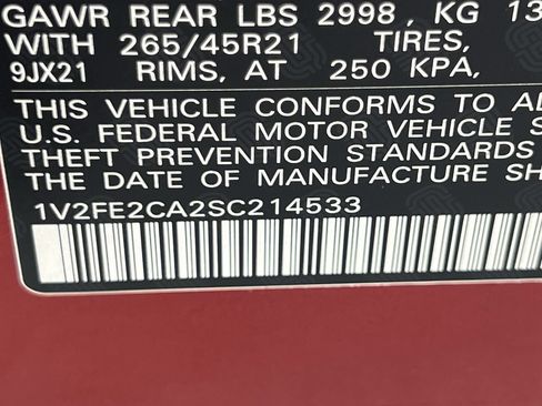 Used 2025 Volkswagen Atlas Cross Sport SEL Premium R-Line AWD/4WD image 28