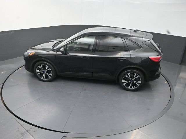 Used 2021 Ford Escape SE w/ SE Sport Appearance Package FWD image 26