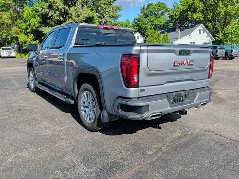 Used 2024 GMC Sierra 1500 Denali AWD/4WD image 11
