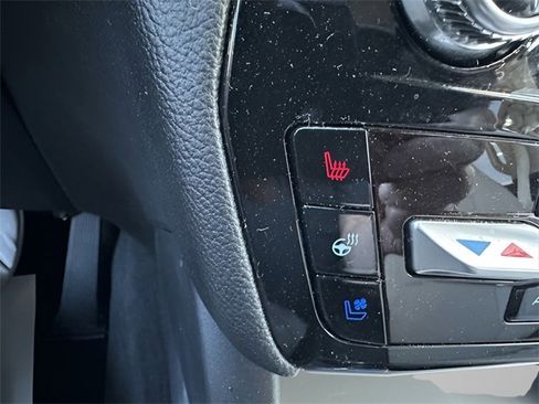 Used 2023 Ford Explorer Limited image 33