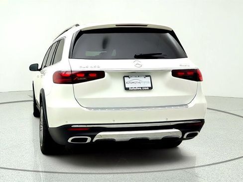 Used 2025 Mercedes-Benz GLS 450 4MATIC image 6