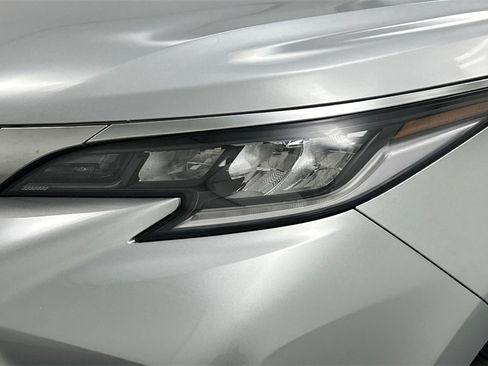 Certified 2023 Toyota Sienna XSE image 21