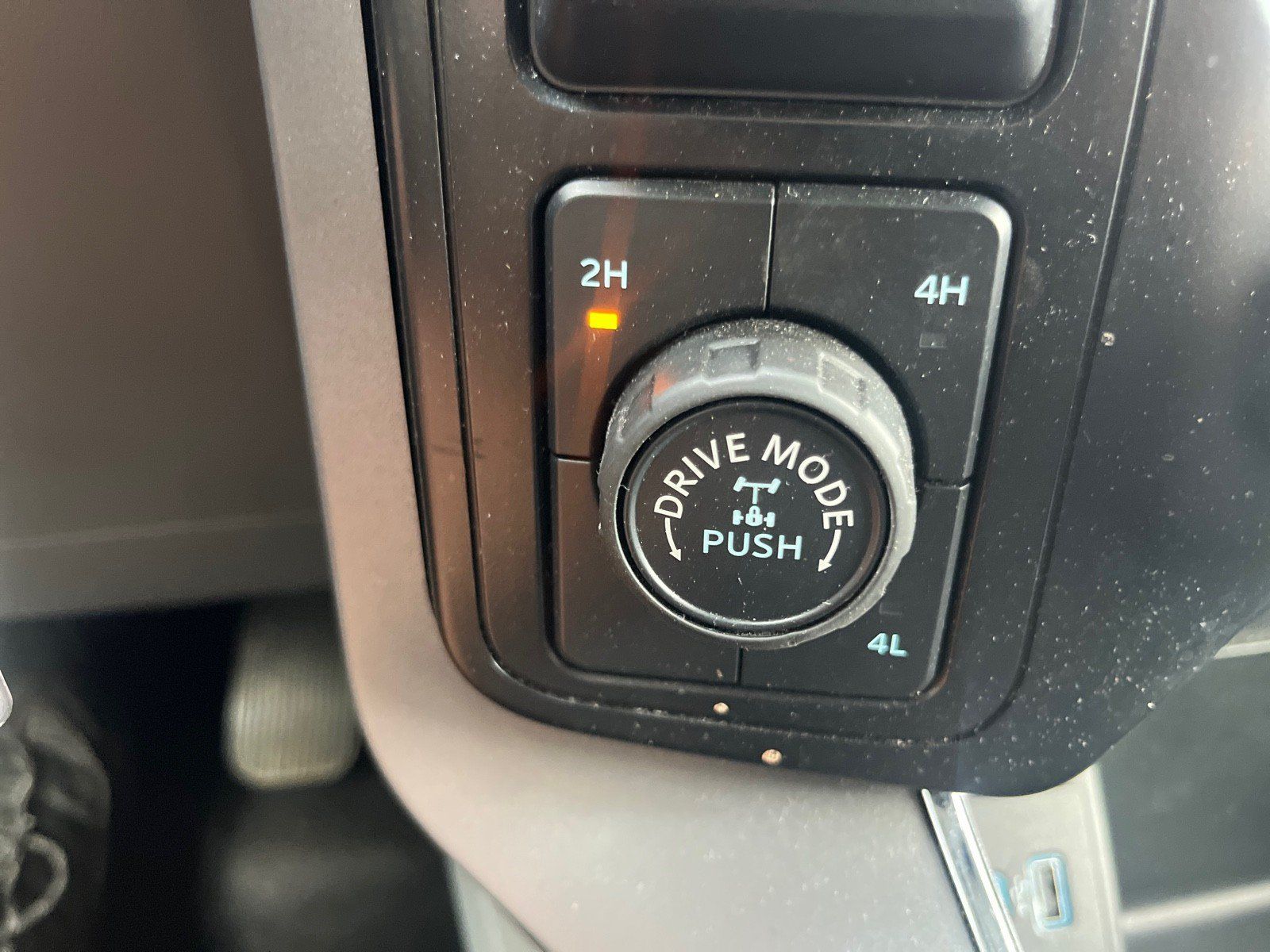 Used 2024 Ford F150 XLT w/ Mobile Office Package AWD/4WD image 25