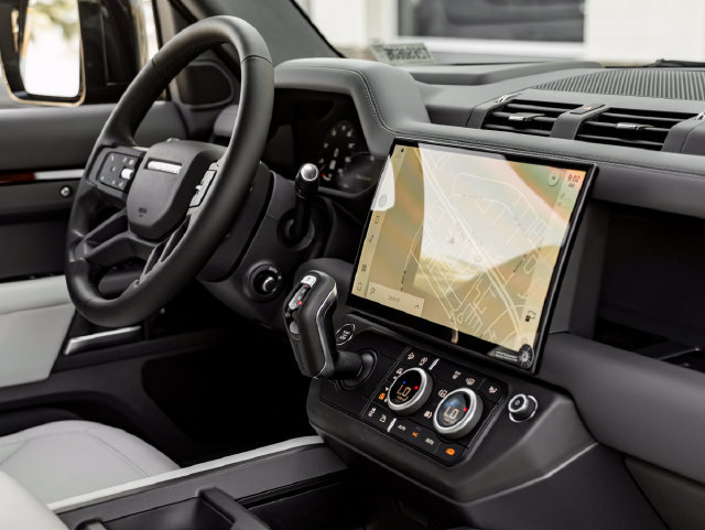 New 2026 Land Rover Defender 130 X-Dynamic SE AWD/4WD image 43