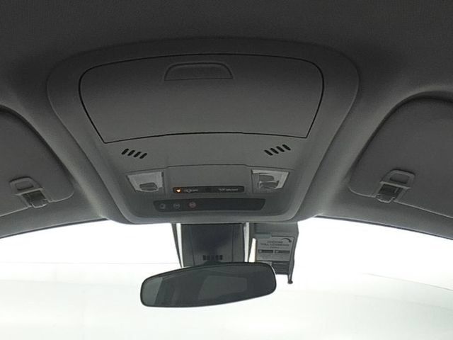 Used 2025 Chevrolet Blazer LT FWD image 29