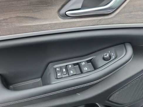 New 2026 Jeep Grand Cherokee L 4WD image 14