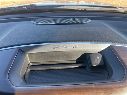 Used 2022 RAM 1500 Laramie image 33