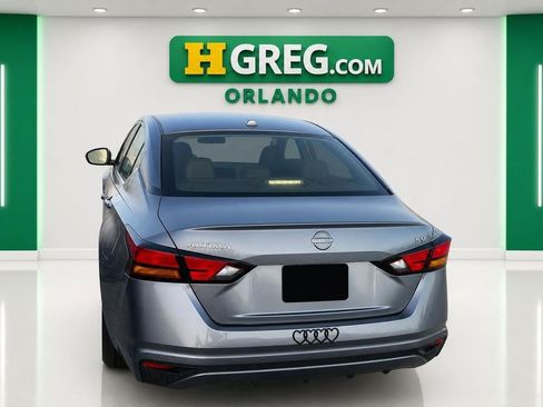Used 2023 Nissan Altima 2.5 SV FWD image 8