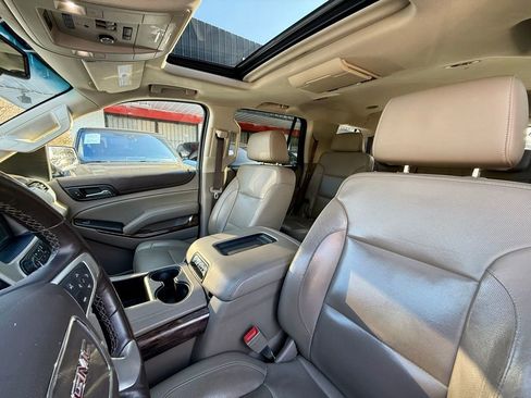 Used 2018 GMC Yukon SLT w/ Open Road Package image 13