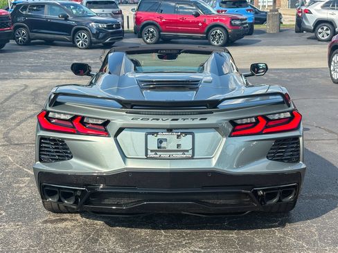 Used 2024 Chevrolet Corvette Stingray Preferred Conv w/ Z51 Performance Package RWD image 17