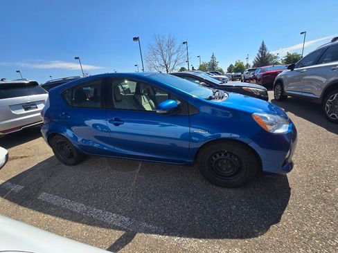 Used 2013 Toyota Prius C One FWD image 6