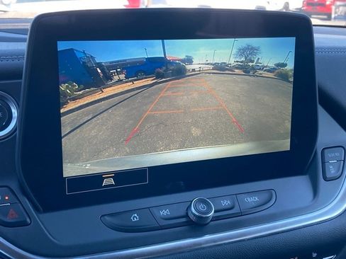 Used 2025 Chevrolet Blazer LT image 22