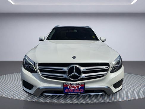Used 2018 Mercedes-Benz GLC 300 4MATIC image 11
