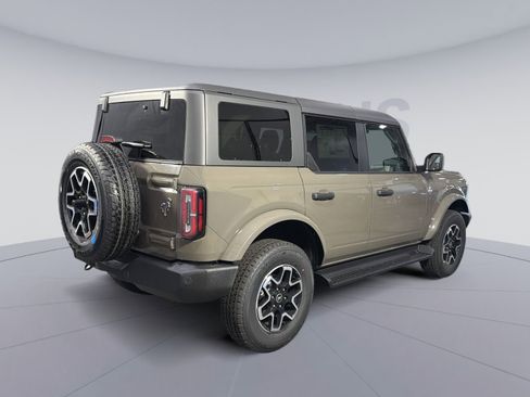 New 2026 Ford Bronco Outer Banks AWD/4WD image 7