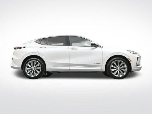 Used 2024 Buick Envista Sport Touring FWD image 29