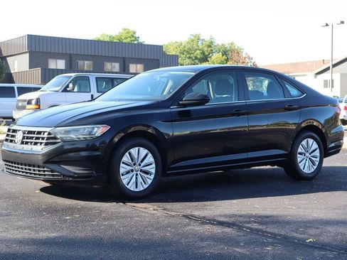 Used 2019 Volkswagen Jetta S image 11