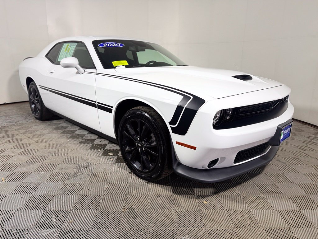Used 2020 Dodge Challenger GT AWD/4WD image 9