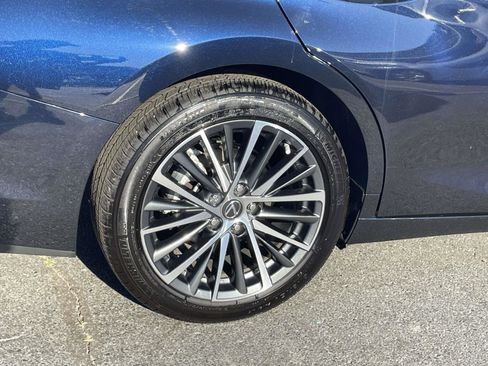 Used 2025 Lexus ES 350 w/ Premium Package FWD image 7