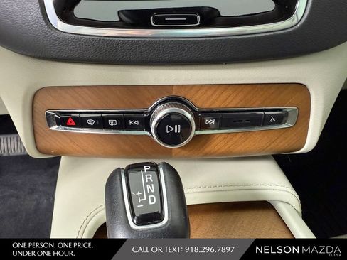 Used 2018 Volvo XC90 T6 Inscription w/ Convenience Package AWD/4WD image 29