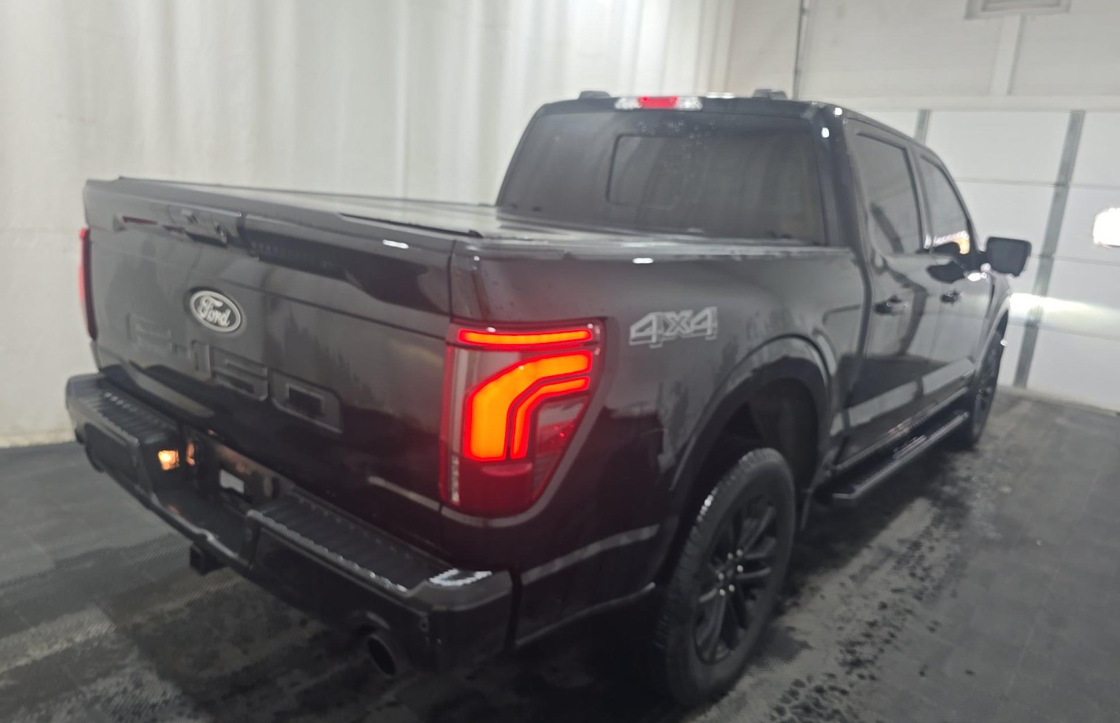Used 2024 Ford F150 Lariat AWD/4WD image 4