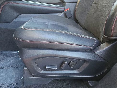 Used 2025 Ford Explorer ST image 25