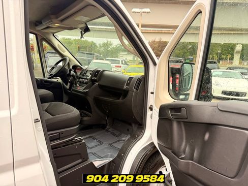 Used 2021 RAM ProMaster 2500 w/ Convenience Group FWD image 28