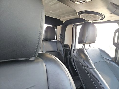 Used 2021 Jeep Gladiator Sport image 14