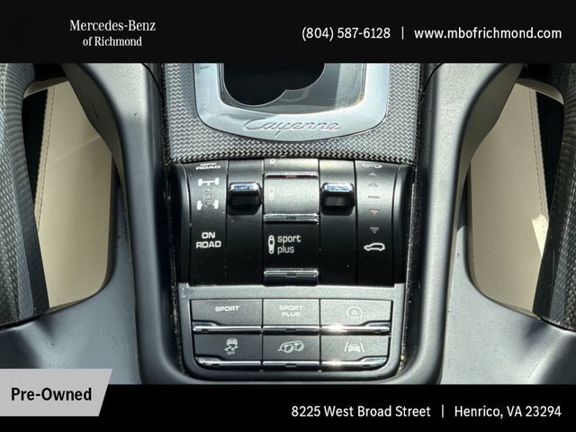 Used 2016 Porsche Cayenne S AWD/4WD image 21