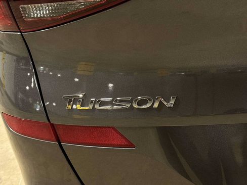 Used 2020 Hyundai Tucson SE AWD/4WD image 24