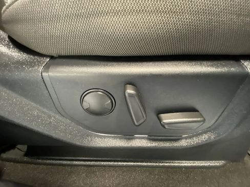 Used 2020 Ford F150 XLT w/ Equipment Group 302A Luxury image 27