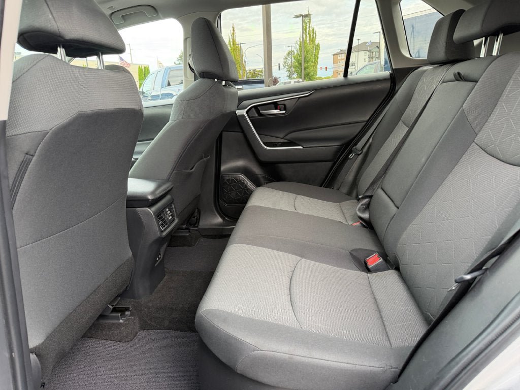 Used 2023 Toyota RAV4 XLE w/ Convenience Package AWD/4WD image 33