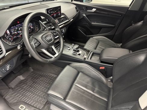 Used 2018 Audi Q5 2.0T Premium Plus w/ Premium Plus Package AWD/4WD image 14