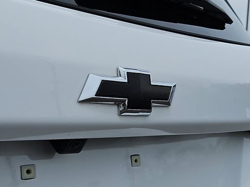 Used 2024 Chevrolet Equinox LT w/ LPO, Floor Liner Package AWD/4WD image 31