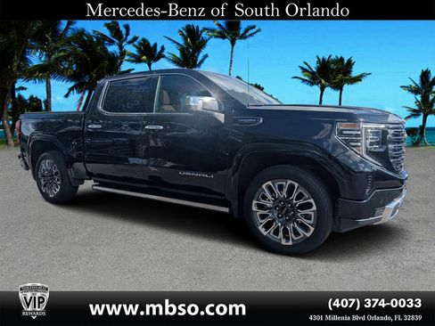 Used 2023 GMC Sierra 1500 Denali Ultimate AWD/4WD image 1