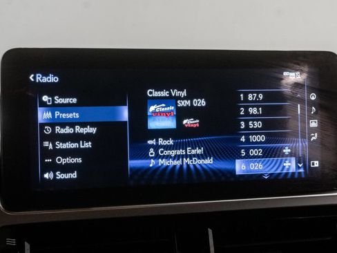 Used 2022 Lexus GX 460 Premium w/ Premium Plus Package AWD/4WD image 19