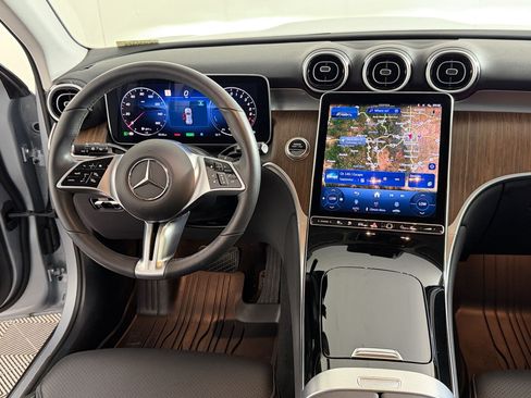 Certified 2025 Mercedes-Benz GLC 350e 4MATIC image 28