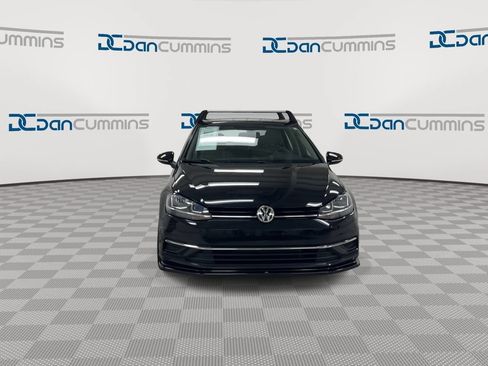 Used 2019 Volkswagen Golf S FWD image 3
