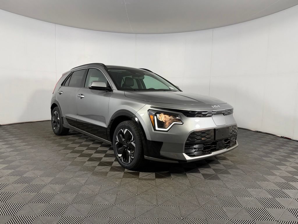 Used 2025 Kia Niro Wind FWD image 5