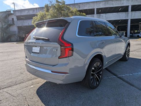 New 2026 Volvo XC90 B6 Plus w/ Protection Package Premier image 6