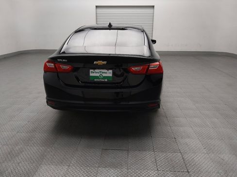 Used 2021 Chevrolet Malibu LS FWD image 7