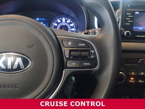 Used 2018 Kia Sportage LX image 13
