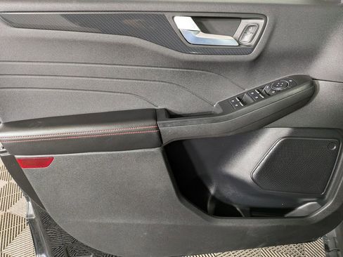 Used 2023 Ford Escape ST-Line image 16