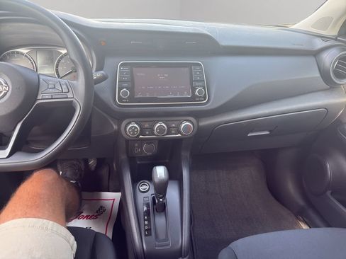 Used 2023 Nissan Kicks S FWD image 27