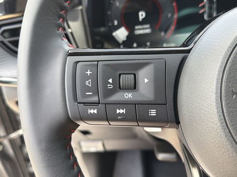 New 2026 Nissan Kicks SR FWD image 14