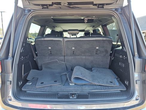 Used 2022 Jeep Wagoneer Series III w/ Premium Group I image 16