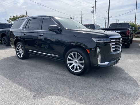 Used 2023 Cadillac Escalade Premium Luxury Platinum w/ LPO, Floor Liner Package AWD/4WD image 2