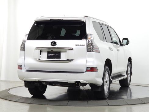 Used 2023 Lexus GX 460 Premium w/ Premium Package AWD/4WD image 9